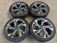 18 inch originele velgen +  winterbanden Audi A3 S3 8Y 8Y0601025H