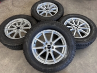 17 inch originele velgen + winterbanden Range Rover Evoque  BJ32 1007 AB
