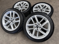 18 inch originele velgen + all season banden Audi A5 S5 S line 8W0601025FL set 2
