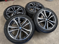 19 inch originele M velgen + all season banden BMW X1 X2 IX1 IX2 style 715 M 8008616