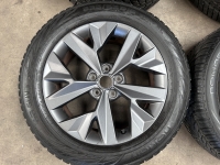 18 inch originele velgen + winterbanden Kia Sportage 52910-R2280