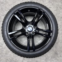 18 inch originele velgen + winterbanden BMW 3 4 serie style 400 M zwart 7845881