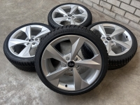 NIEUWE 18 inch originele velgen + winterbanden Audi A3 8Y 8Y0601025J (set 1)