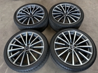 19 inch originele velgen + zomerbanden Audi A5 S line 8W0601025AN