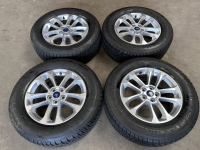 17 inch originele Ford Kuga MK3 velgen + winterbanden 84252