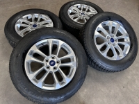 17 inch originele Ford Kuga MK3 velgen + winterbanden 84252