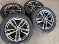 17 inch originele velgen + zomerbanden Seat Ateca SE027017RG-M