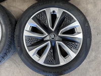 18 inch originele velgen + zomerbanden Skoda Karoq 57A601025AD