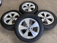 16 inch originele velgen + winterbanden Skoda Octavia ||| 5E0601025BE