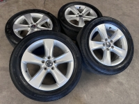 17 inch originele St Moritz velgen + zomerbanden Volkswagen Passat 3C8601025F 