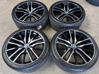 22 inch originele velgen + zomerbanden BMW X5 X6 G05 G06 742 M 8090013 8090014