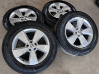 17 inch originele velgen + zomerbanden Volvo XC40 31680565