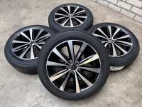 16  inch originele velgen + zomerbanden Volkswagen Polo 6R0601025N zwart
