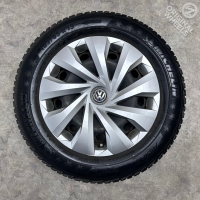 15 inch velgen + wieldoppen + winterbanden VW Polo