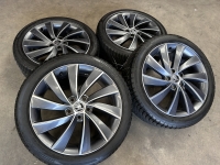 18 inch originele velgen + winterbanden Skoda Octavia RS 5E0601025AS
