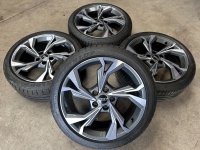 18 inch originele velgen +  zomerbanden Audi A3 S3 8Y 8Y0601025H set 3
