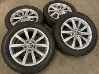 17 inch originele Dijon velgen + winterbanden Volkswagen Caddy Cargo