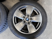 16 inch originele velgen + winterbanden BMW 1, 2 serie F40 F42 style 517 set 2