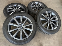 17 inch originele Merano velgen + winterbanden Volkswagen Passat 3G8071497 set 2