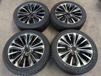 17 inch originele velgen + winterbanden Toyota Corolla | Auris