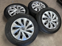 15 inch velgen + wieldoppen + zomerbanden VW Polo