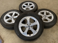 17 inch originele velgen + winterbanden Audi Q3 83A0714978Z8 set 4