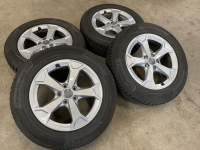 17 inch originele velgen + winterbanden Audi Q3 83A0714978Z8 set 4