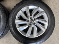 16 inch originele velgen + winterbanden Volkswagen T-Cross - Taigo  2GM601025