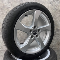 17 inch originele velgen + zomerbanden Audi A3 8V0601025CT