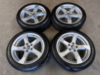 17 inch originele velgen + winterbanden Audi A3 8V0601025CT set 2
