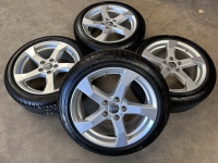 17 inch originele velgen + winterbanden Audi A3 8V0601025CT set 2