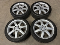 17 inch originele velgen + all season banden Mercedes A B klasse CLA A1694010502