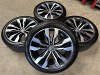 20 inch originele Suzuka velgen + all season banden VW Tiguan 5NA601025G