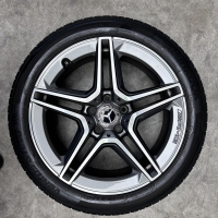 18 inch originele AMG velgen + zomerbanden Mercedes A B klasse CLA antraciet A1774011500 set 1