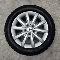 16 inch originele velgen + winterbanden Mercedes A B klasse CLA A2464010500 set 2