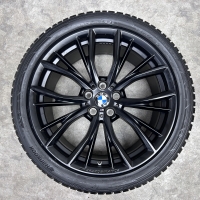 19 inch originele velgen + winterbanden BMW 5 serie G30 G31 style 786 M 6885455 6885456