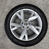 17  inch originele  velgen + winterbanden Skoda Octavia 5E3601025AC