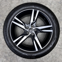 19 inch originele R line velgen + zomerbanden Volvo XC40 31423931