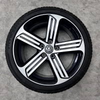 18 inch originele Cadiz velgen + zomerbanden VW Golf 7 5G0 601 025 AG FZZ
