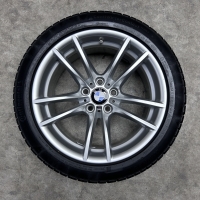 18 inch originele velgen + winterbanden BMW M3 M4 style 640 M 2284905 2284906