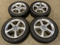 17 inch originele velgen + Bridgestone winterbanden Mercedes A, B klasse CLA  A1774011200 set 2