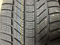 18 inch originele Valdivia velgen + winterbanden VW transporter 7LA601025B