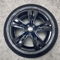 18 inch velgen + winterbanden Skoda Karoq | Superb 57A601025M