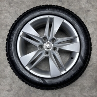 17 inch originele velgen + winterbanden  Skoda Superb 3V0601025BG