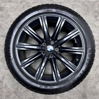 18 inch originele velgen + winterbanden BMW 5 serie G30 G31 style 684 set 2
