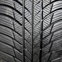 18 inch originele velgen + winterbanden Mercedes A B klasse CLA A1774010600 (set 1)