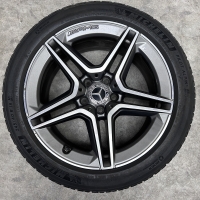 18 inch originele AMG velgen + winterbanden Mercedes C klasse W205 A2054019500 A2054019600