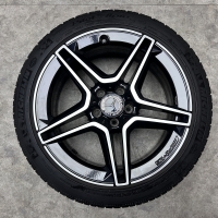 18 inch originele AMG velgen + winterbanden Mercedes C klasse W205 A2054019500 A2054019600