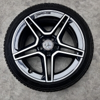 18 inch originele AMG velgen + winterbanden Mercedes A35 AMG A1774014000