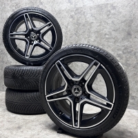 18 inch originele AMG velgen + winterbanden Mercedes A35 AMG A1774014000